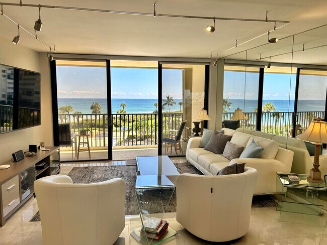 Foto del edificio - 400 Ocean Trail Way
