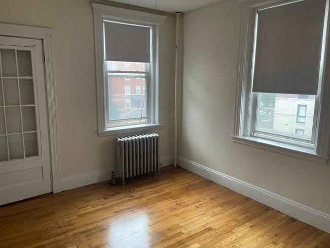 Photo - Renovated Sunny large  1 bed next to Train  Rent Heat HW INC   NO FEE Apartment