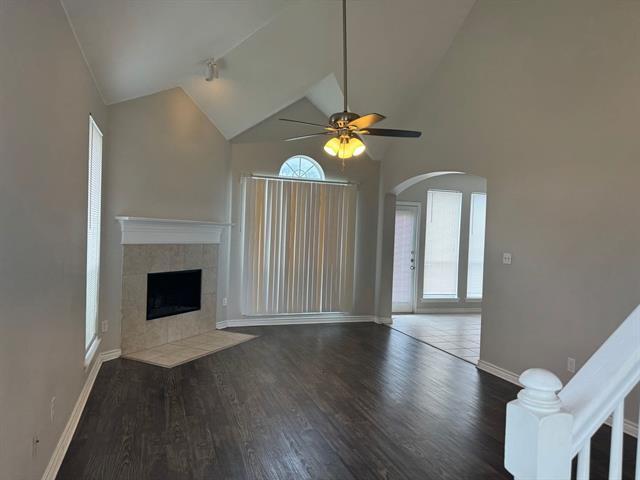 Foto del edificio - 4000 Cottage Park Ct