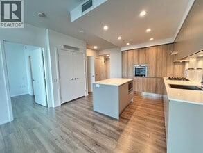 Building Photo - 3809 Evergreen Pl
