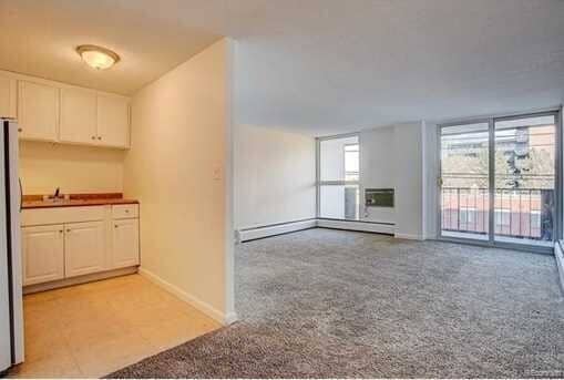 Building Photo - Beautiful Studio in a Great Neighborhood