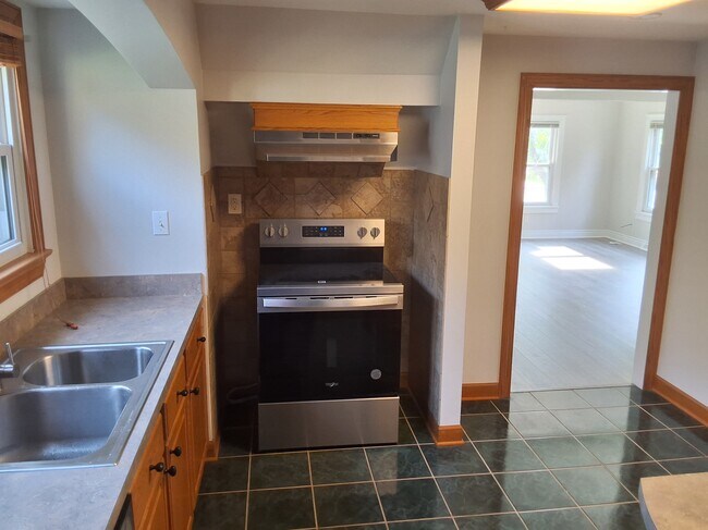 Foto del edificio - 5198 South St