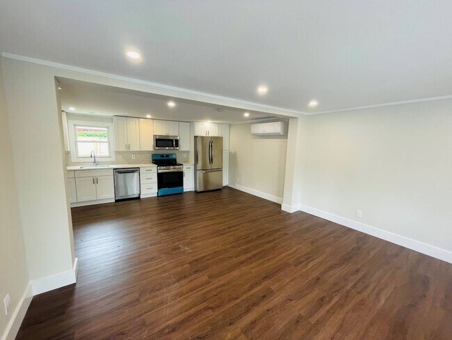 Building Photo - 0 Hegemans Ln