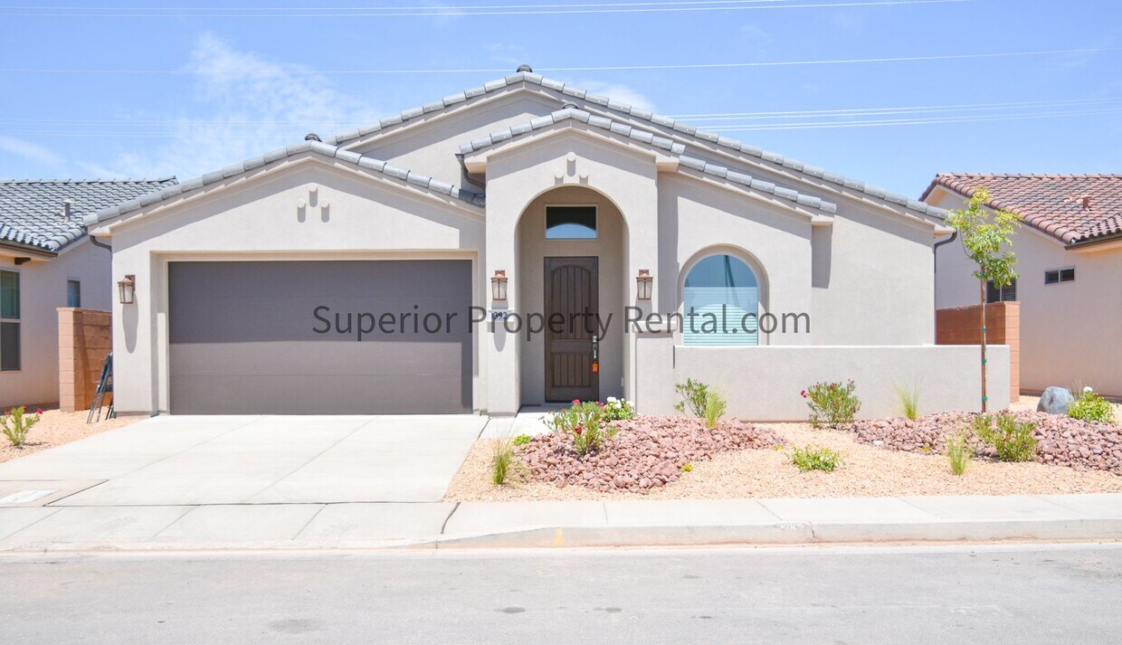 Foto principal - Brand New 3 Bed, 3 Bath home in Brio