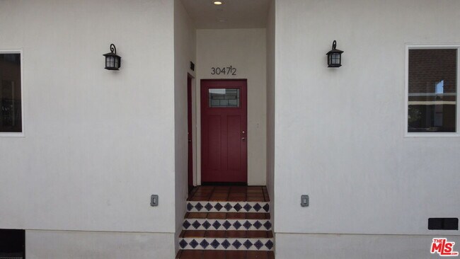 Foto del edificio - 3047 Wellington Rd