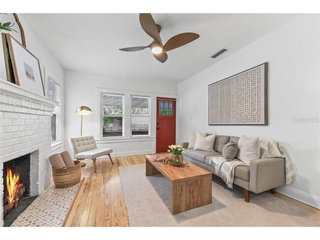 Foto del edificio - 205 W Princeton St