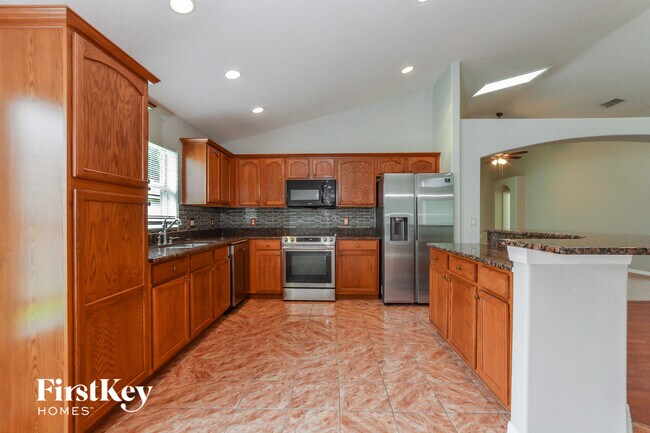 Foto del edificio - 3321 Heath Dr