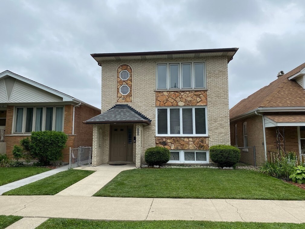 Primary Photo - 5247 S Kolmar Ave