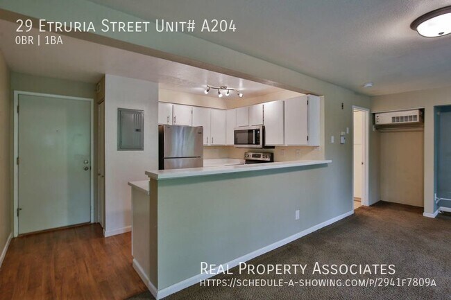 Building Photo - Awesome studio condo - walk to Fremont