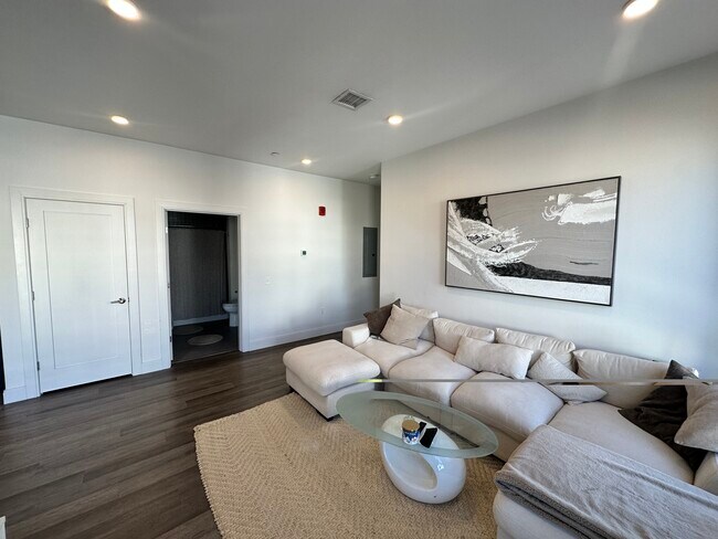 Foto del edificio - 951 Dorchester Ave