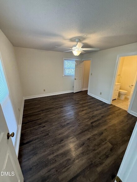Foto del edificio - 3531 Ivy Commons Dr