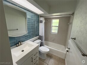Building Photo - 858 Rose Way