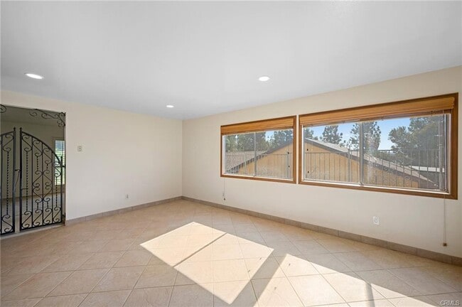 Building Photo - 14051 Tucker Ave