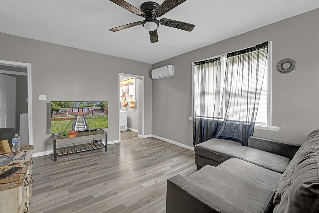 Foto del edificio - 415 E 23rd St