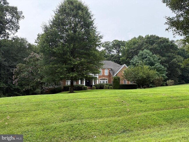 Foto del edificio - 1800 Eagles Ridge Ct\