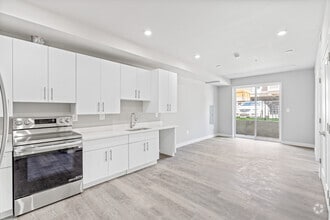 Interior Photo - 22 Kennedy St NW