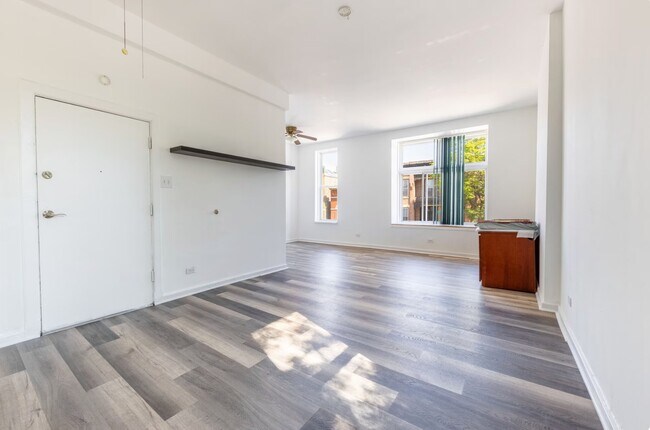 Foto del edificio - 901 W 19th St