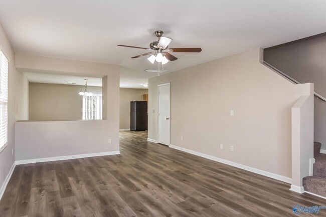 Building Photo - 138 Whitestone Dr NE