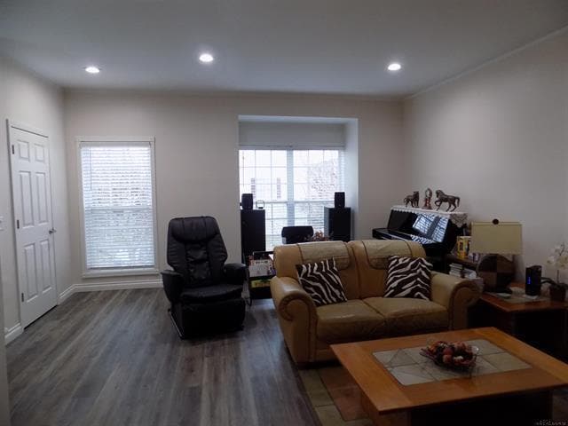 Building Photo - 36225 Dominion Cir