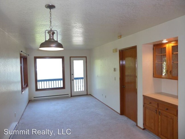 Building Photo - 1 br, 1 bath House - 2593 David St, Unit 15