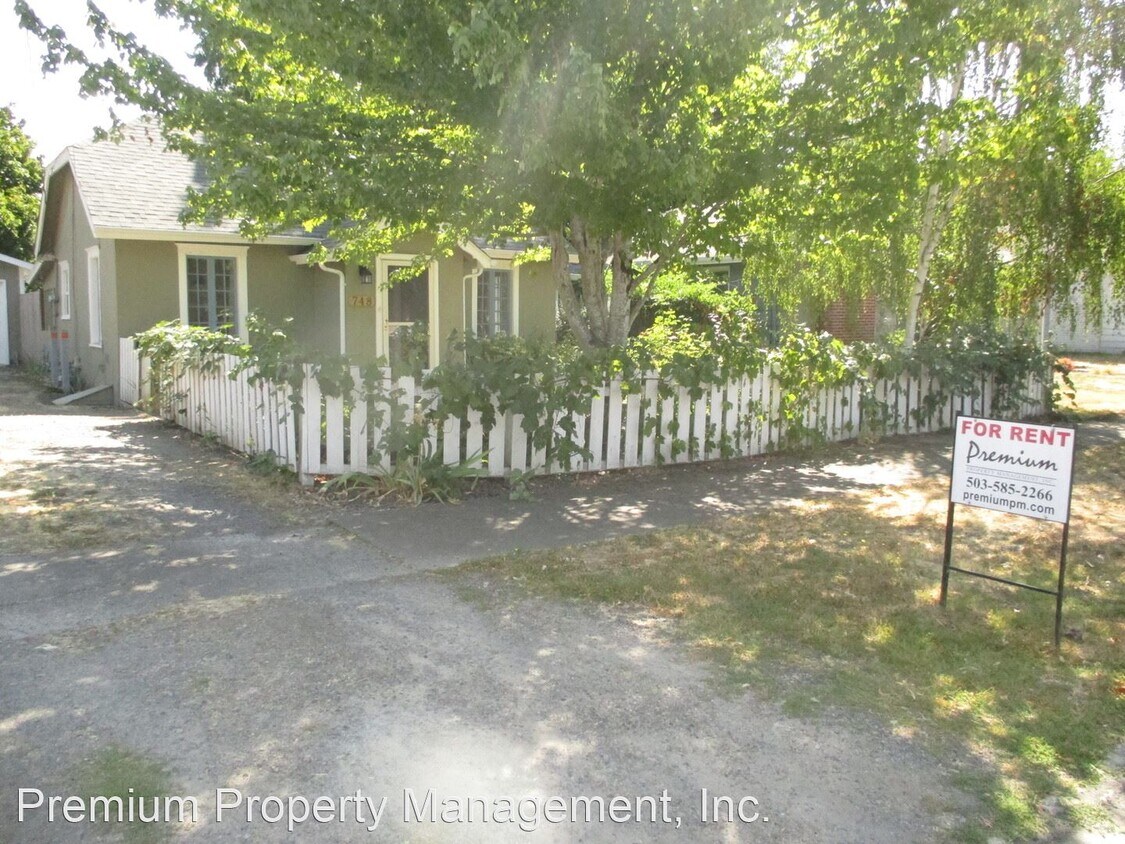 Primary Photo - 2 br, 1 bath House - 748 20th Street NE