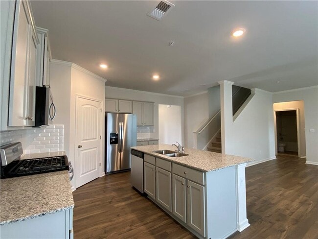 Foto del edificio - 2715 Piper Dr