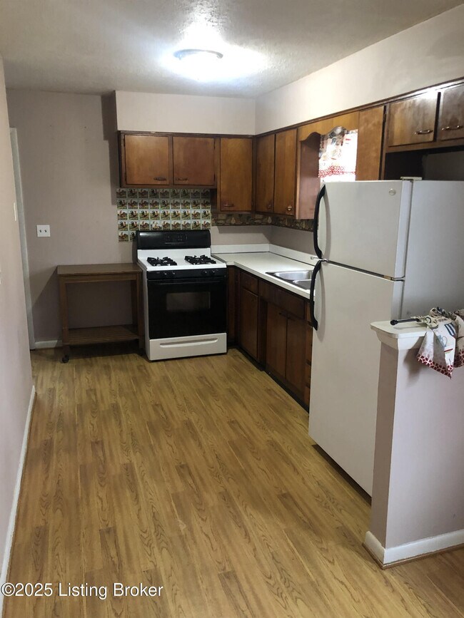 Foto del edificio - 6307 Sonnette Way