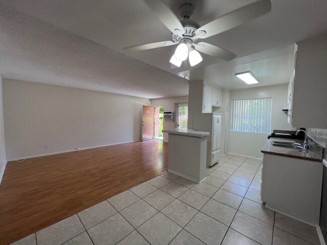 Building Photo - 5430 Corteen Pl