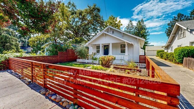 Foto del edificio - 1011 Rutledge Ave