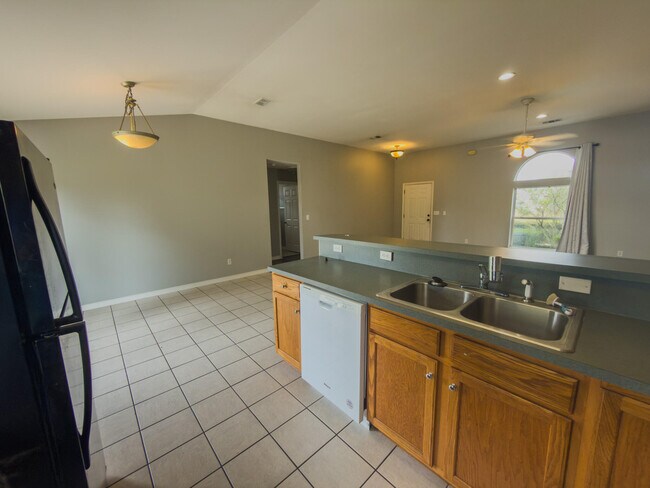 Foto del edificio - 2548 Houston Cir