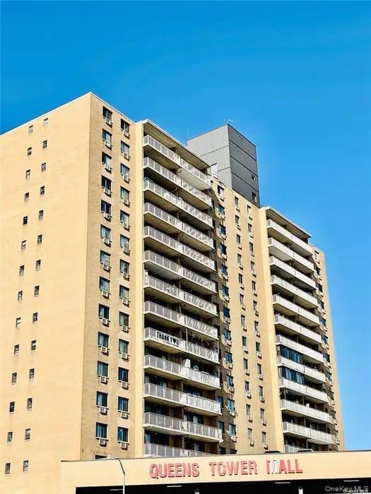 Building Photo - 92-29 Queens Blvd