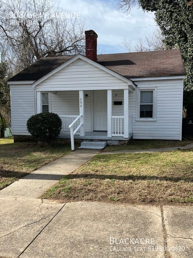 Primary Photo - 3 BR single family home