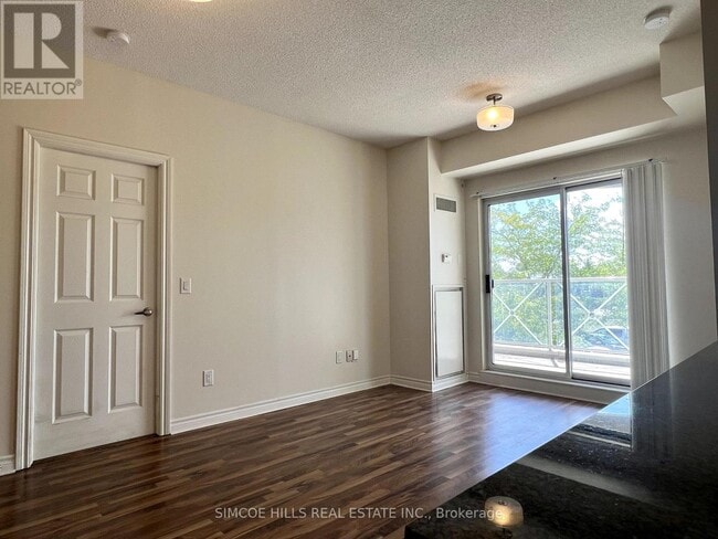 Building Photo - 354-354 Atherley Rd