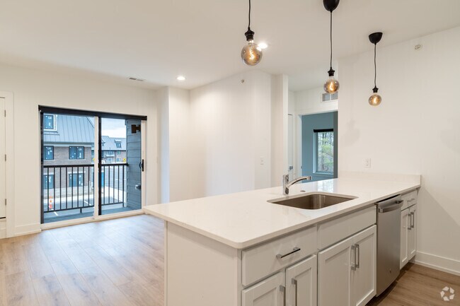 Interior Photo - The Westington