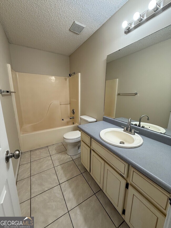 Foto del edificio - 32 Talbot Ct