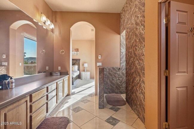 Building Photo - 35 Mesa Grande Dr