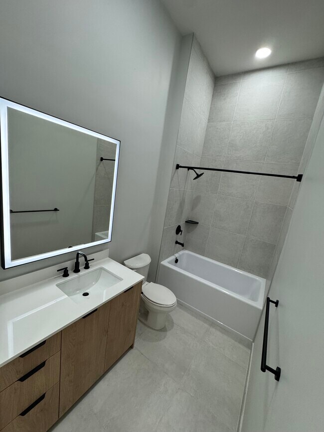 Foto del edificio - 8226 NW 34th St
