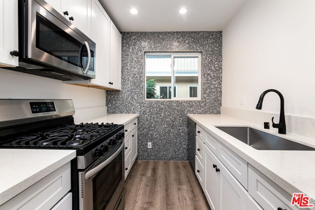 Foto principal - 1462 S Shenandoah St