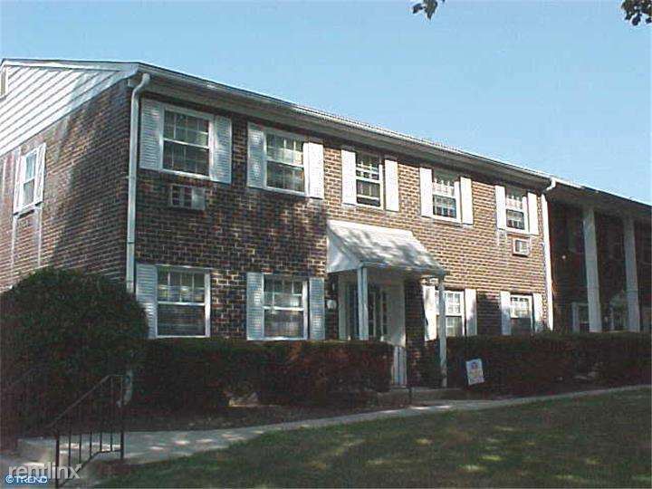 Foto principal - 4701 Pennell Rd