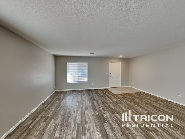 Building Photo - 4940 Naff Ridge Dr
