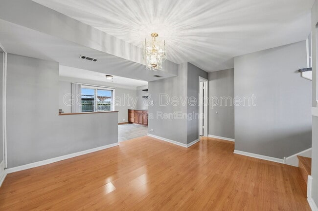 Building Photo - 9517 Terrace Pl