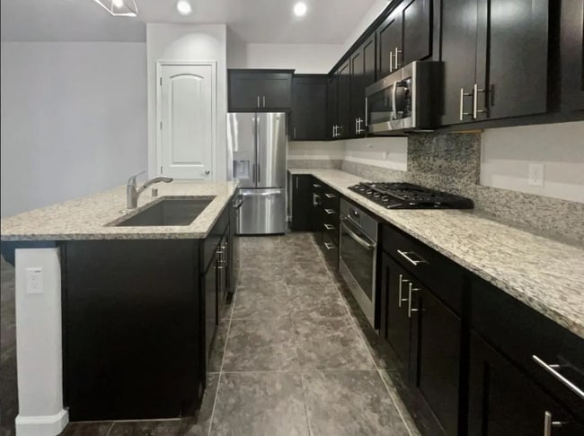 Foto del edificio - 4418 Natomas Central Dr