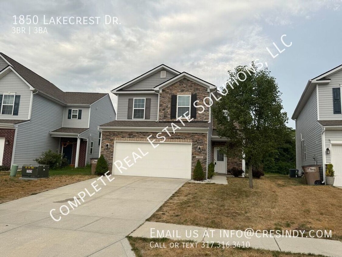 Primary Photo - Now Showing this 3BR, 2 1/2 BA home locate...