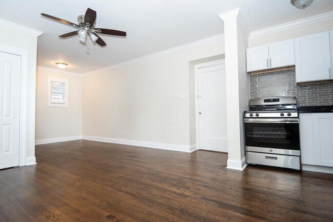 Foto del edificio - 2129 N Dayton St