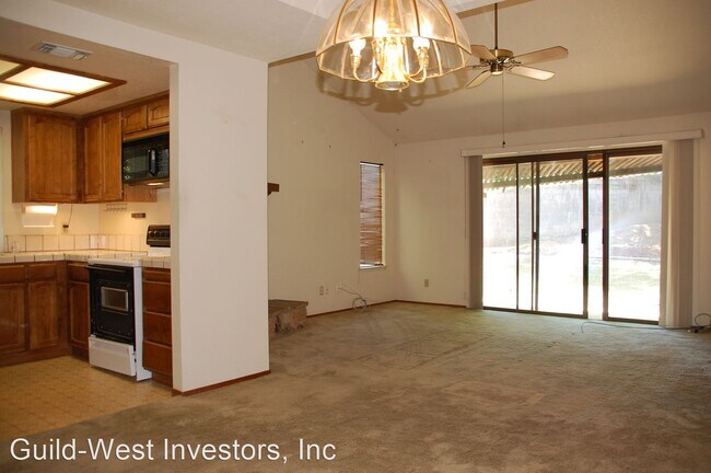 Building Photo - 2 br, 2 bath House - 1616 Condor Court