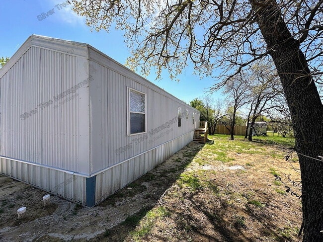 Building Photo - 260 Lark Meadow Dr