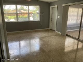 Building Photo - 1046 Avon Pl