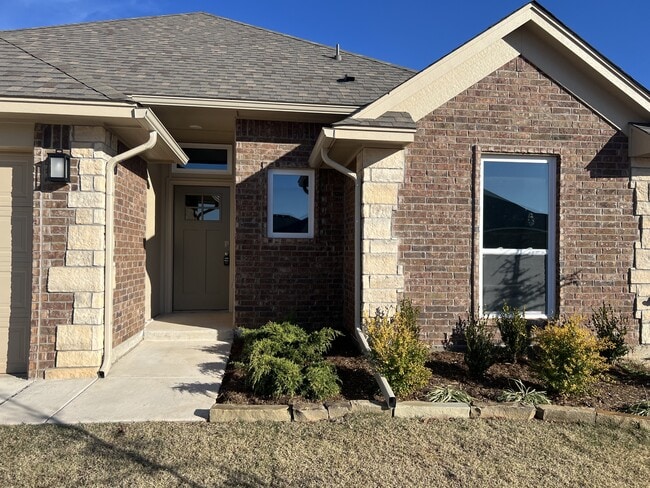 Foto del edificio - 13812 Klinsman Rd