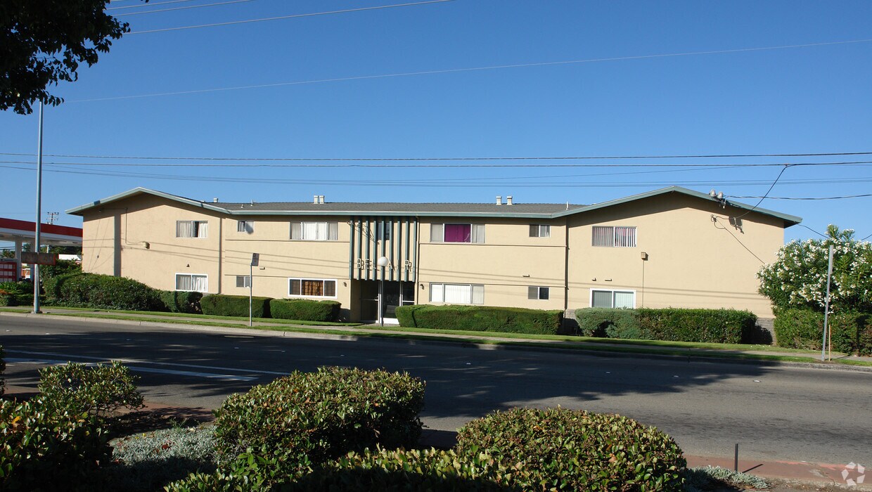 15111 Washington Ave, San Leandro, CA 94579 Apartments in San Leandro