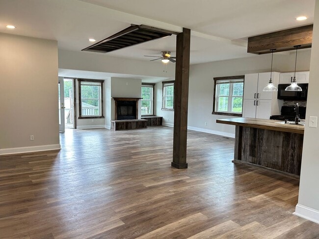 Building Photo - 3269 Fords Mill Rd